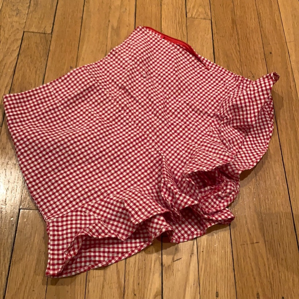 Zara red and white checkered short